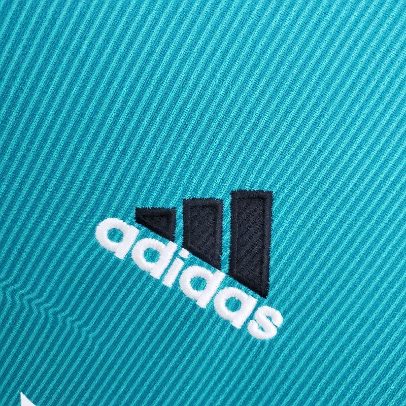 retro 21/22 real madrid third away retro 21/22 real madrid third away