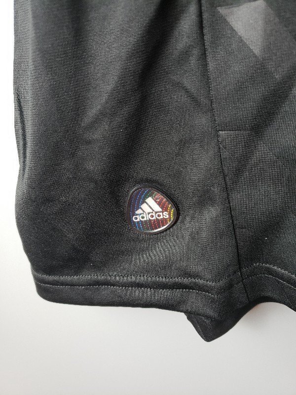 retro 2012 real madrid black short sleeve retro 2012 real madrid black short sleeve